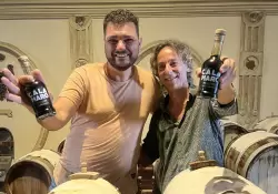 Calamaro Gourmet: el msico presenta su aceite de oliva y  cuenta los secretos de su nueva aventura