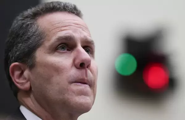 La Reserva Federal acusa a las redes sociales de ser un "gran culpable" en la cada del Silicon Valley Bank