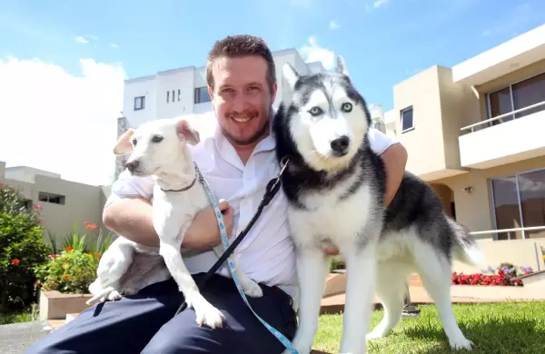 Las travesuras de Patas y la gratitud de Olivia activan a este gerente