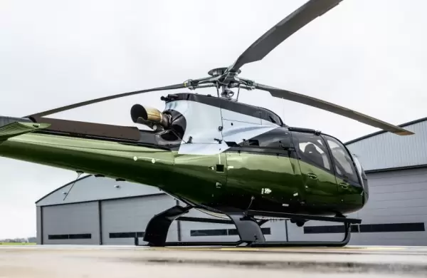 A puro lujo, Airbus presentó la renovación de su Aston Martín Edition