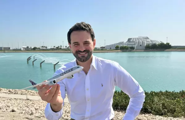 El 'care nio' ecuatoriano que pilotea los aviones de Qatar Airways