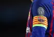 Mientras espera por Messi, la UEFA pone en jaque al Barcelona