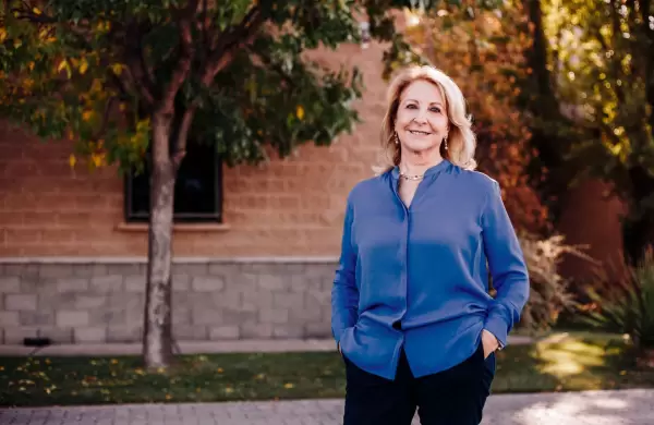 La historia de Susana Balbo, la primera mujer enloga de la Argentina que super una estafa y una crisis familiar para crear una bodega irresistible