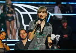 El vestuario y las joyas que Taylor Swift utiliza en sus shows se exhiben en un museo de Nueva York