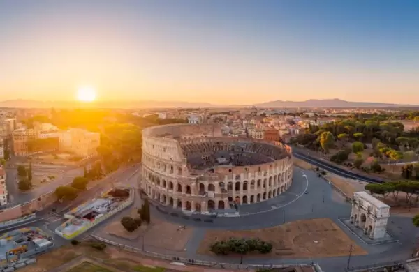 El turista que escribi una pared del Coliseo Romano se disculp a travs de una carta: "No saba que era tan antiguo"