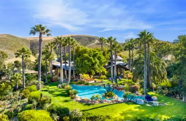 Cunto vale la mansin de James Cameron que le sirvi de inspiracin para Avatar y ahora puso a la venta