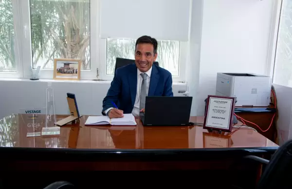 Inversiones en la planta de Garín y educación: las claves de Alfaparf Milano para crecer en la Argentina y la región