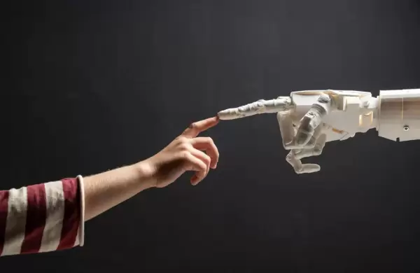 Cmo hacer que tu equipo se sienta cmodo con la Imnteligencia Artificial: las ideas de un ejecutivo de Microsoft