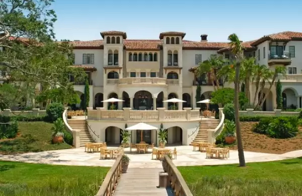 Cinco hoteles históricos con una arquitectura impresionante