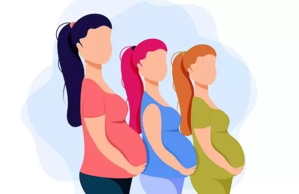 Normal? Una nia cargando a otra nia