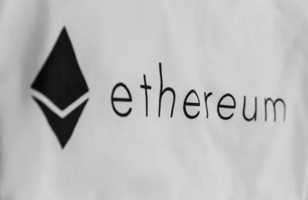 Cmo utilizar la IA para obtener informacin sobre el mercado de Ethereum