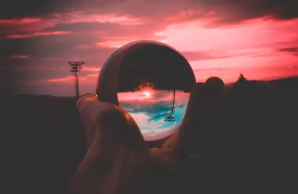 El Derecho: Ms all de lo Aparente