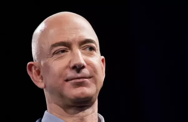 "¿Qué no va a cambiar?": La pregunta clave de Jeff Bezos frente a quienes se asustan con los cambios