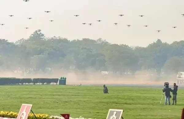 ¿Puede India convertirse en una "superpotencia de drones" y rivalizar con China?