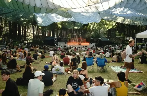 As es "Friends With Benefits Fest", la fiesta ms exclusiva para los fans de los activos digitales