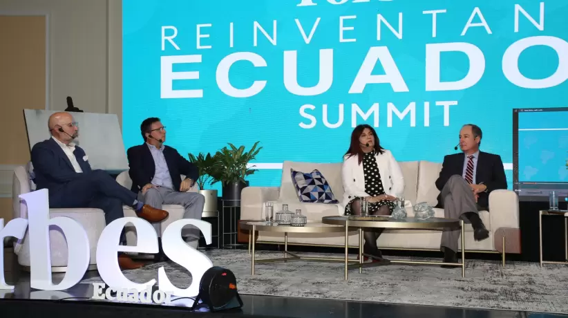Summit Reinventando Ecuador