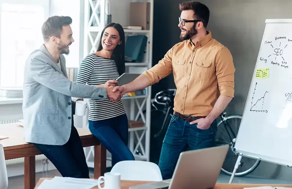 Cuatro formas de demostrarle a su gerente que est listo para un ascenso