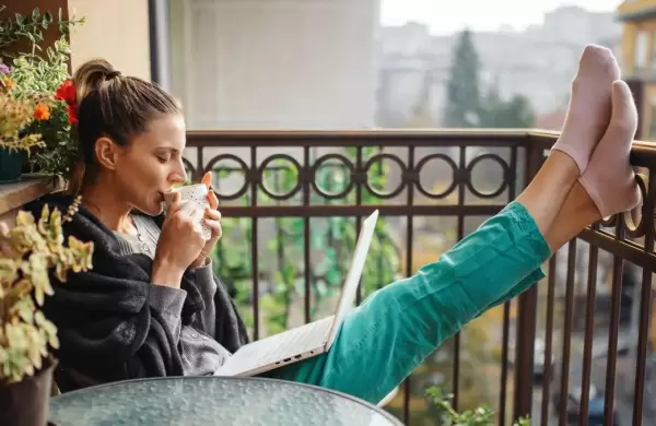Un psicólogo explica cómo disminuir la depresión laboral del domingo