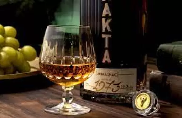 Este es el mejor brandy del mundo según el ranking 2023 del Beverage Testing Institute