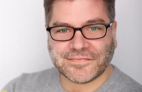 Este magnate del podcasting sobre crímenes reales compartió sus fracasos más vergonzosos (y este es el motivo)