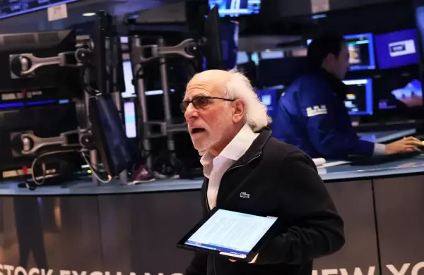 El Dow se hunde 300 puntos y registra su cierre ms bajo en cuatro meses