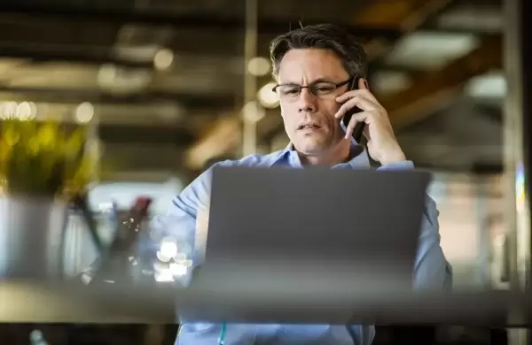 Llamadas automáticas, llamadas no deseadas y ataques cyber: ¿Quién es responsable de proteger la red de voz de su organización?