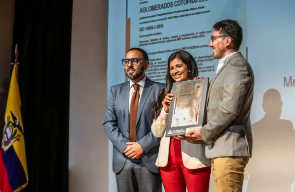 Aglomerados Cotopaxi, pioneros en la industria ecuatoriana con verificación de carbono negativo