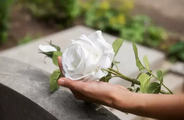 Dejar el cuerpo físico con dignidad