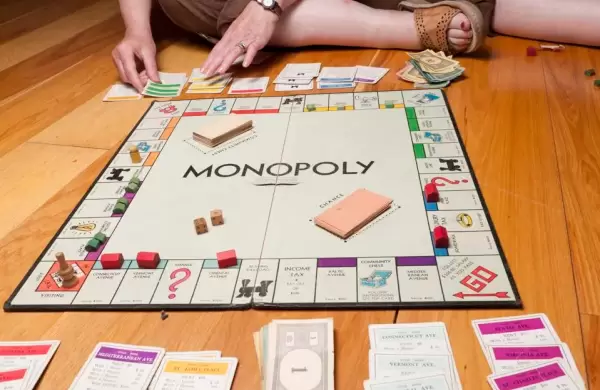 El Monopoly se vuelve fintech: cmo cambiar el icnico juego de casi 100 aos