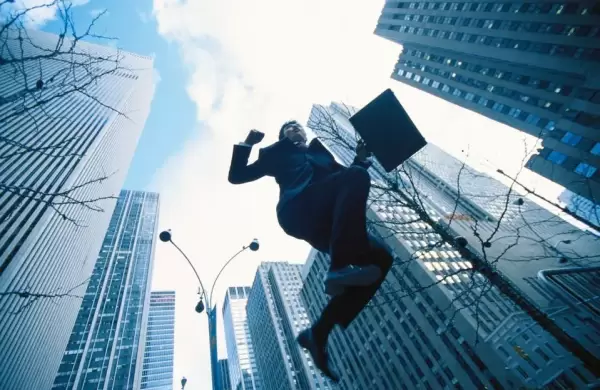 Por qué cambiar de industria puede significar salarios más bajos para los ejecutivos