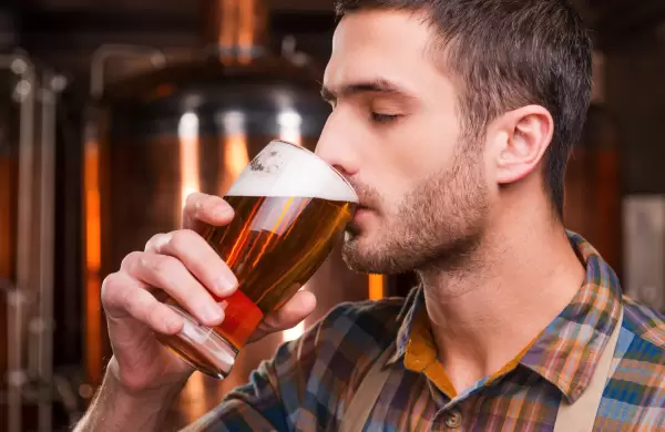 Así es la exigente prueba para convertirse en uno de los sommeliers de cerveza más prestigiosos del mundo