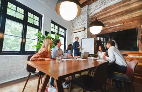 Cinco preguntas que debe hacerse al diseñar su plan de marketing 2024