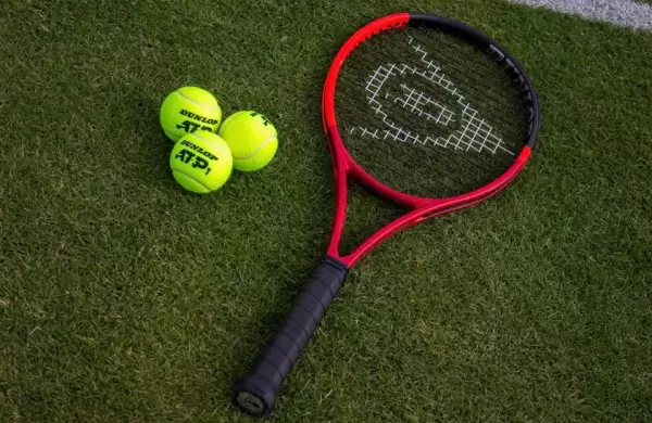 Dunlop anunció el lanzamiento de siete modelos de raquetas nuevos de su "serie CX": los detalles