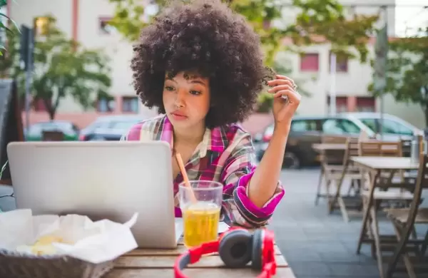 Las mejores ciudades de Europa para trabajar remoto en 2024, según los expertos