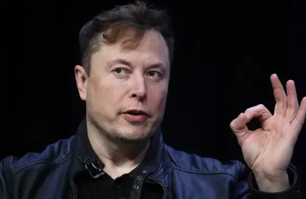 Cuáles fueron los primeros mensajes que  SpaceX envió a través de sus satélites Starlink