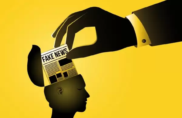 El Foro Económico Mundial advierte que la desinformación será el "riesgo global más grave" los próximos dos años