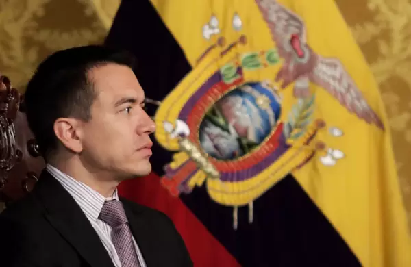 Ms cambios en el gabinete de Noboa, Mnica Palencia es reemplazada por Fausto Buenao