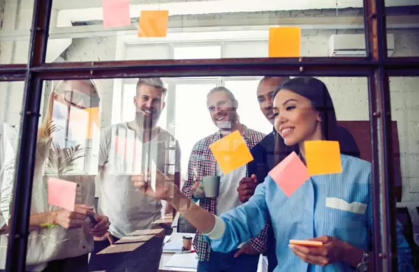 Cómo hacer de cada día una obra maestra: potenciar el rendimiento con la "regla de oro" en equipos de gestión y marketing