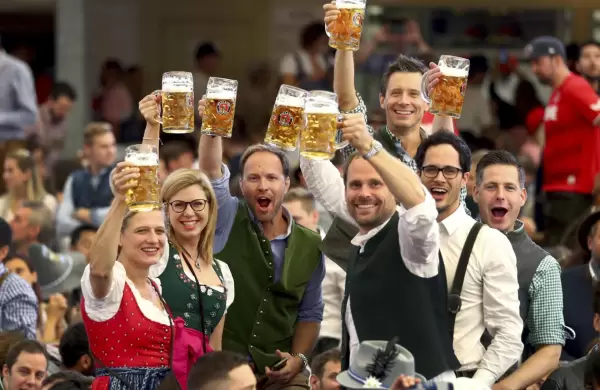Así es la Starkbierfest, al fiesta cervecera alemana que le compite a la Oktoberfest, empezó en marzo y pocos conocen