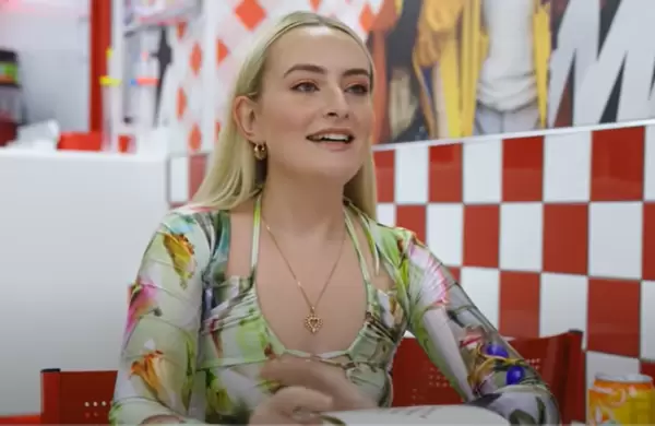 Amelia Dimoldenberg, la reina inglesa del humor seco que convirti citas incmodas con famosos en una joya cmica de Youtube