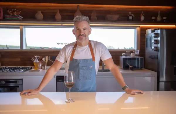 La vida del chef nómade que recorrió más de 100 ciudades y lleva la comida argentina por el mundo