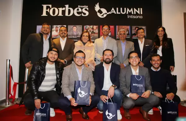 Un 'muro Forbes' suma soñadores y hacedores en el Intisana Business School