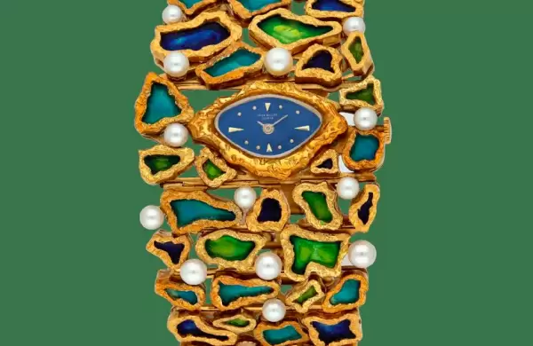 La subasta subterránea de relojes de diseño exclusivo alcanza los 1,3 millones de dólares