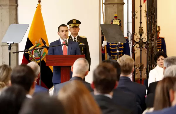 Gobierno suspende la jornada laboral el 18 y 19 de abril de 2024