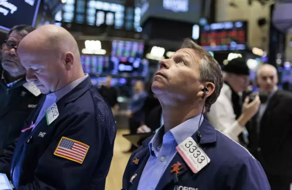 El precio del oro sufre la mayor pérdida diaria en 2 años