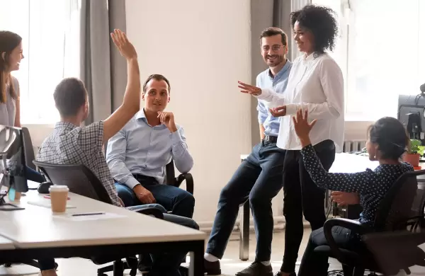 Liderazgo situacional: cómo adaptar tu forma de dirigir para obtener mejores resultados
