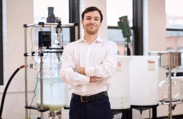 Diseñan enzimas que pueden "comer" residuos plásticos y planean recaudar US$ 25 millones en 2024