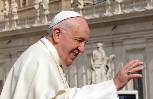 El Papa que incomodó al poder: Francisco, el revolucionario de Dios