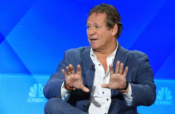 Rick Rieder, quien supervisa US$ 2,4 billones en BlackRock, explicó por qué la actual estrategia de la Fed es equivocada