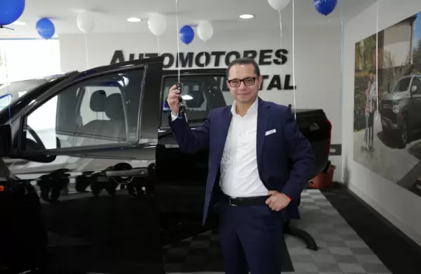 Y el ganador del premio hoyo en uno del Forbes Golf Tournament es